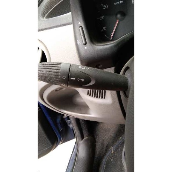 fiat punto berlina (188) del año 2000