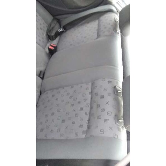 seat ibiza (6k1) del año 2001