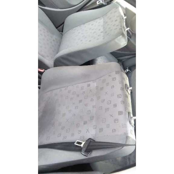 seat ibiza (6k1) del año 2001