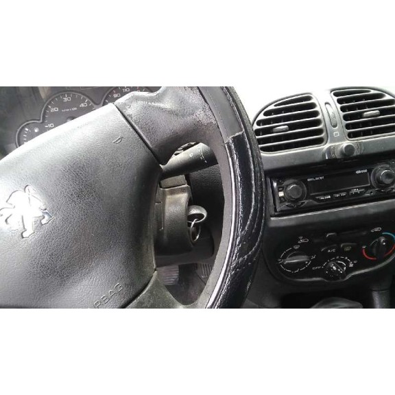 peugeot 206 berlina del año 2007