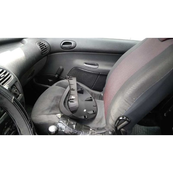 peugeot 206 berlina del año 2007