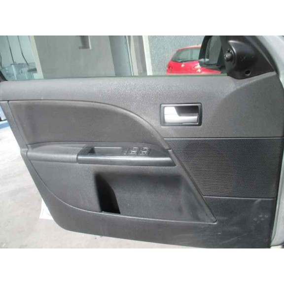 ford mondeo berlina (ge) del año 2001