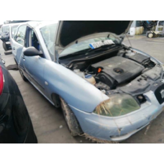 seat ibiza (6l1) del año 2003