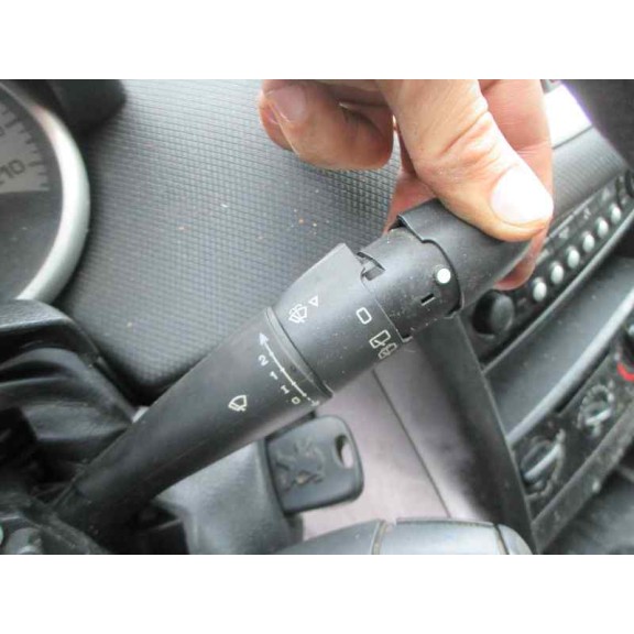 peugeot 207 del año 2009