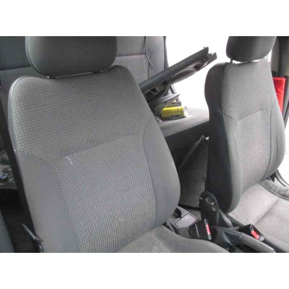 opel corsa c del año 2002