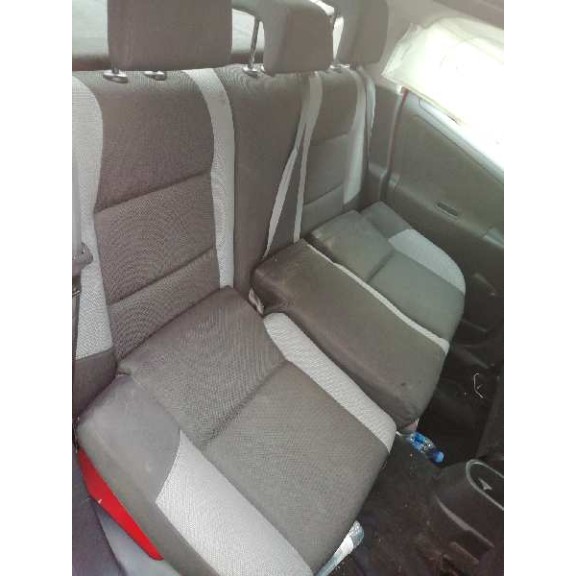 peugeot 207 del año 2006