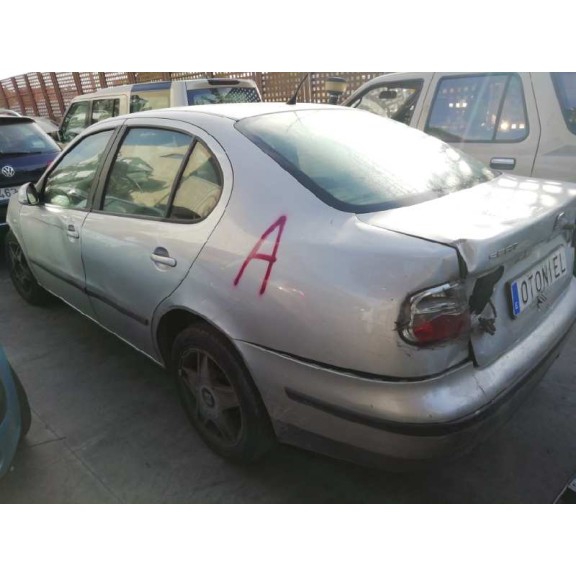 seat toledo (1m2) del año 2004