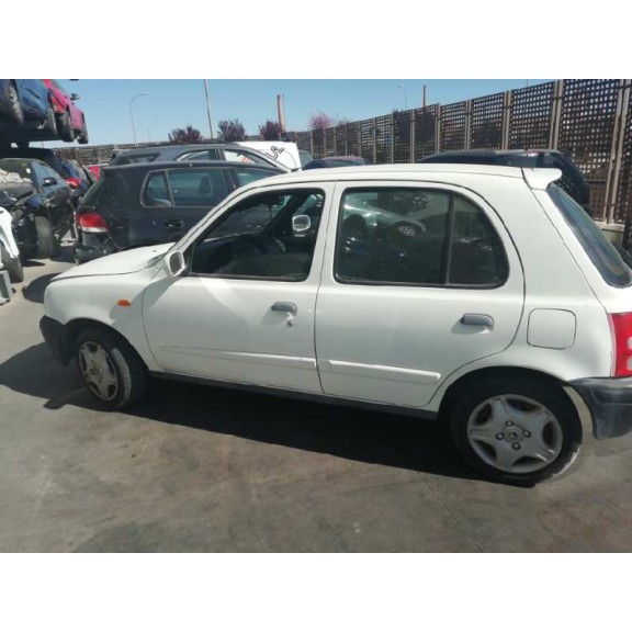 nissan micra (k11) del año 2002