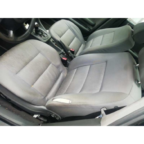 audi a6 berlina (4b2) del año 2000