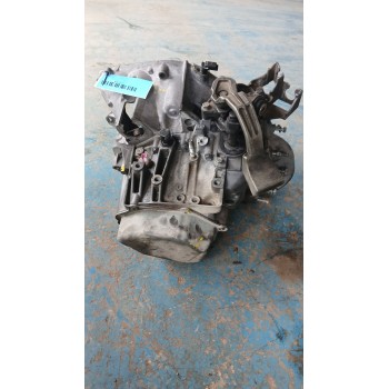 Recambio de caja cambios para peugeot 807 2.0 hdi fap cat referencia OEM IAM 20LM06 115.000KM 