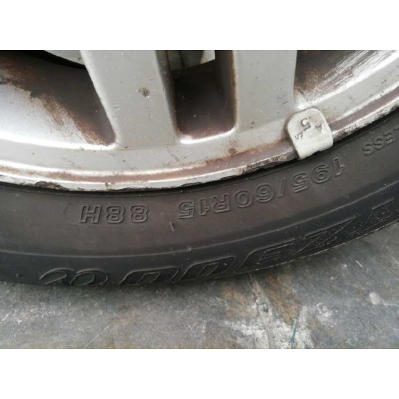 ford focus berlina (cak) del año 2002