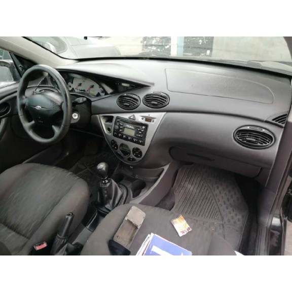 ford focus berlina (cak) del año 2002