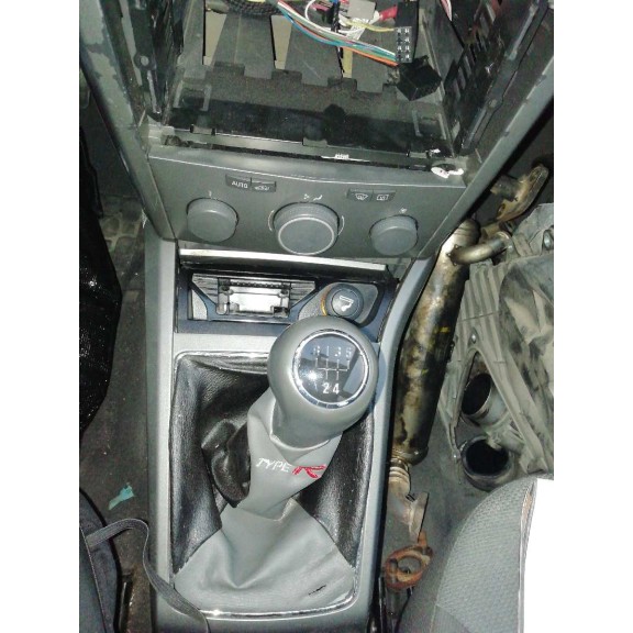 opel astra h berlina del año 2004