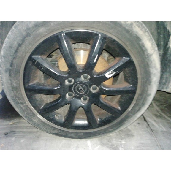 opel astra h berlina del año 2004