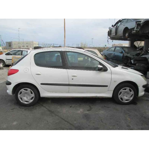 peugeot 206 berlina del año 2003