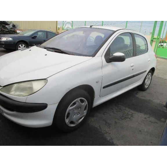 peugeot 206 berlina del año 2003
