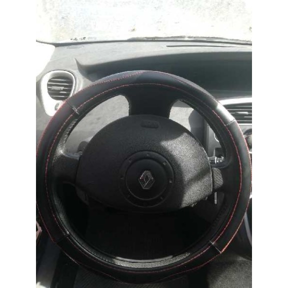 renault scenic ii del año 2004