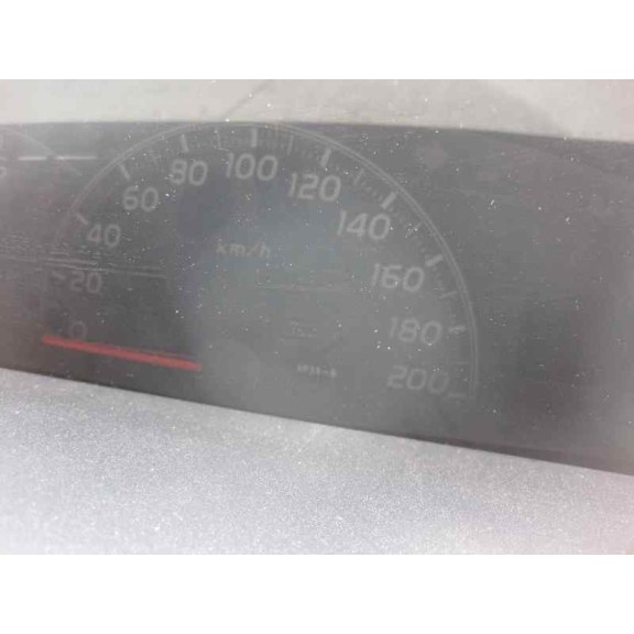 toyota yaris del año 2011