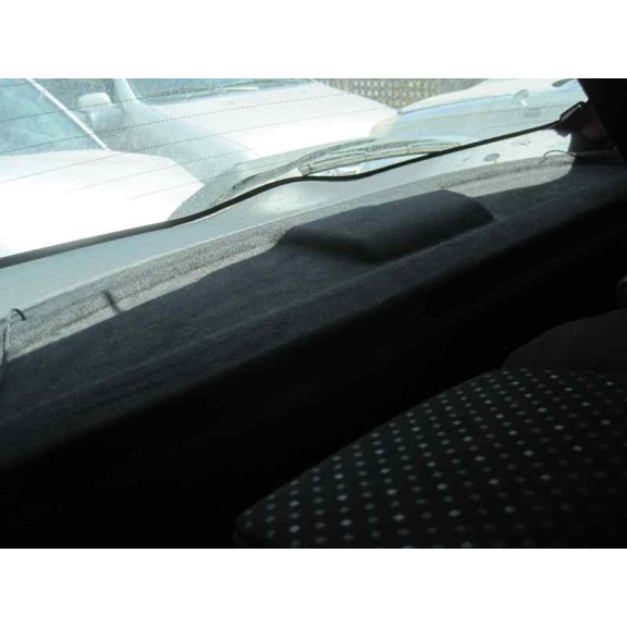 toyota yaris del año 2011