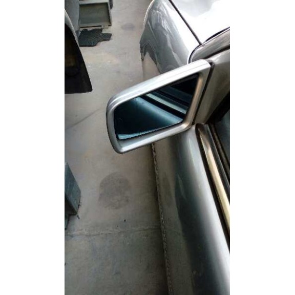 mercedes-benz clase e (w210) berlina del año 1999