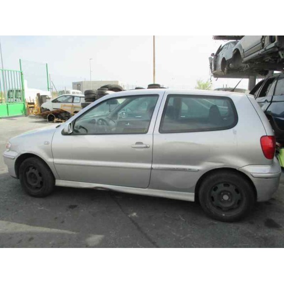volkswagen polo berlina (6n2) del año 2001