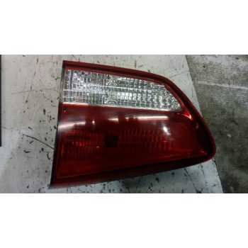 PILOTO TRASERO DERECHO INTERIOR 92404A4010 