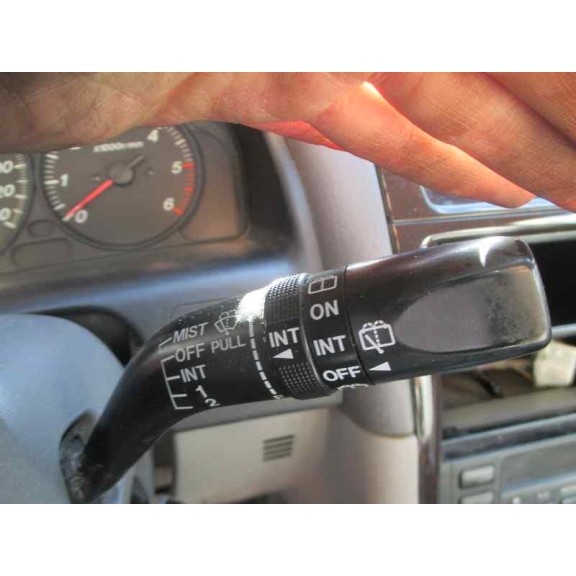 mazda 626 berlina (gf) del año 2001