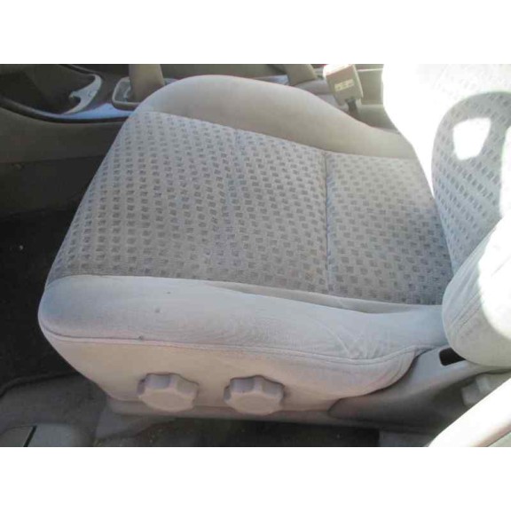 mazda 626 berlina (gf) del año 2001