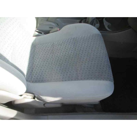 mazda 626 berlina (gf) del año 2001