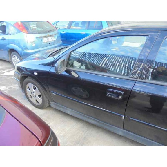 opel astra g berlina del año 2004