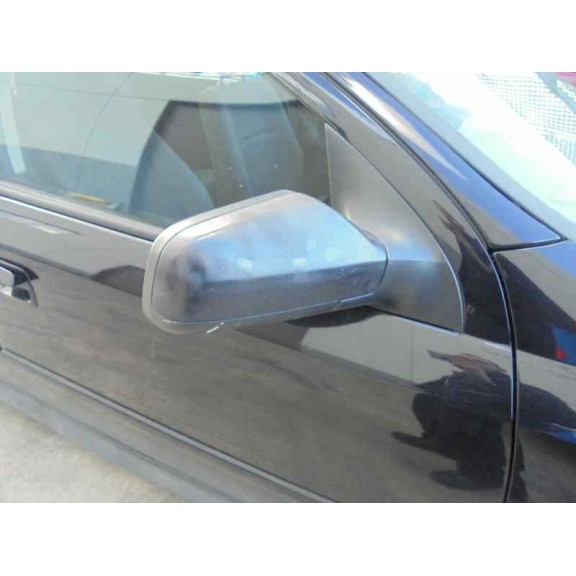 opel astra g berlina del año 2004