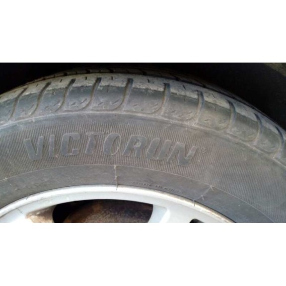 ford focus berlina (cak) del año 2002