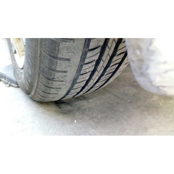 ford focus berlina (cak) del año 2002