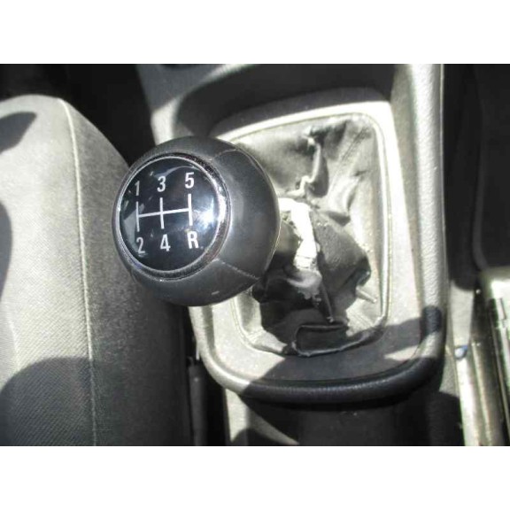 opel zafira a del año 2004