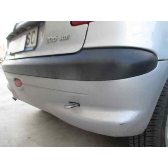 peugeot 206 berlina del año 2002