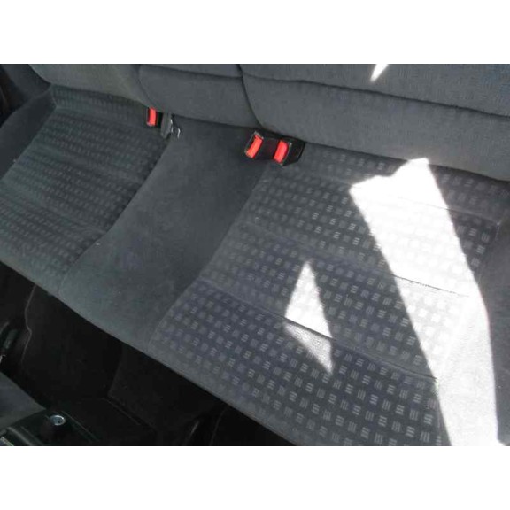 volkswagen passat berlina (3b3) del año 2001