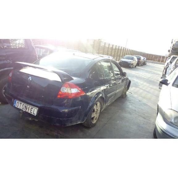 renault megane ii classic berlina del año 2004