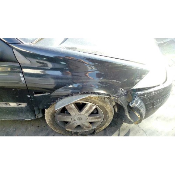 renault megane ii classic berlina del año 2004