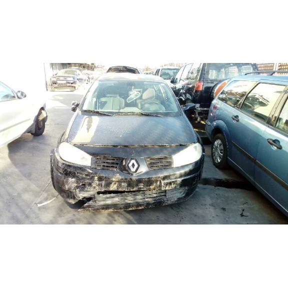 renault megane ii classic berlina del año 2004