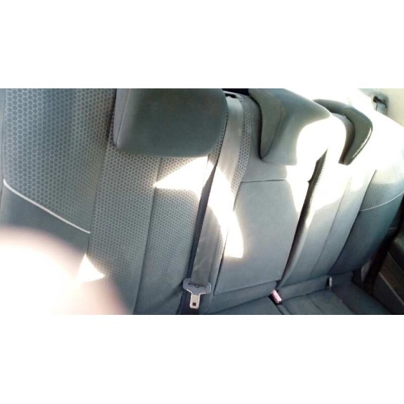 renault megane ii classic berlina del año 2004