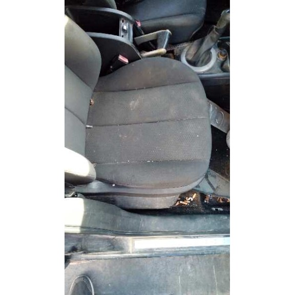 renault megane ii classic berlina del año 2004