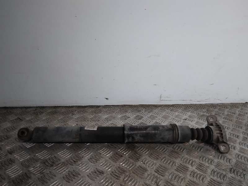 Recambio de amortiguador trasero izquierdo para peugeot 308 sport referencia OEM IAM   