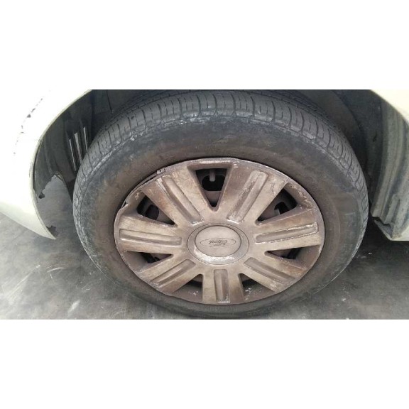 ford fiesta (cbk) del año 2005