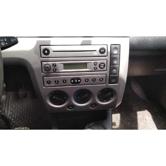 ford fiesta (cbk) del año 2005