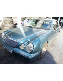 mercedes-benz clase e (w210) berlina diesel del año 2000