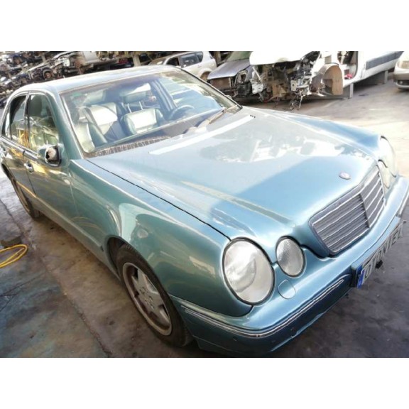 mercedes-benz clase e (w210) berlina diesel del año 2000