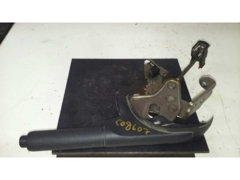 Recambio de palanca freno de mano para toyota yaris 1.4 turbodiesel cat referencia OEM IAM 011318854  