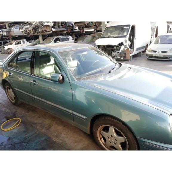 mercedes-benz clase e (w210) berlina diesel del año 2000