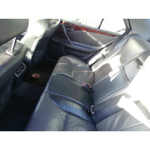 mercedes-benz clase e (w210) berlina diesel del año 2000