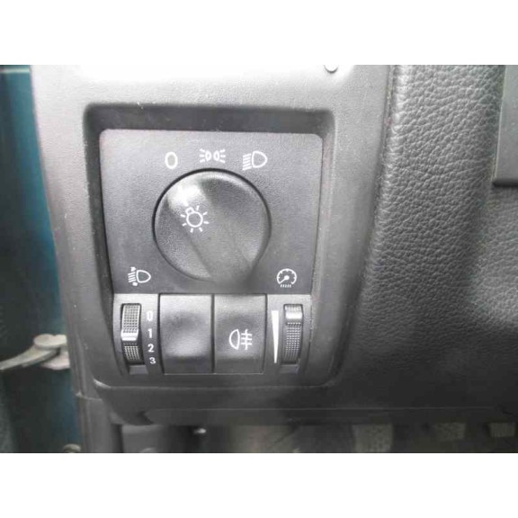 opel astra g berlina del año 2001